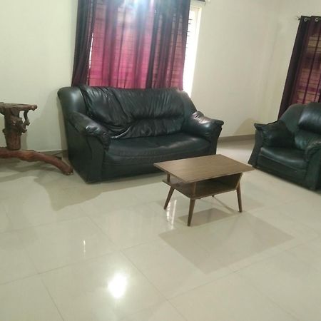 Samz Estate Stay 2Bhk Мадикери Экстерьер фото